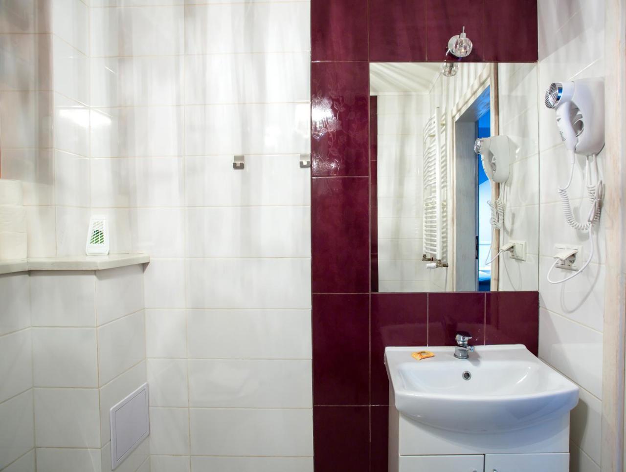 Dworek Jablonna Jablonna Majatek Exteriér fotografie